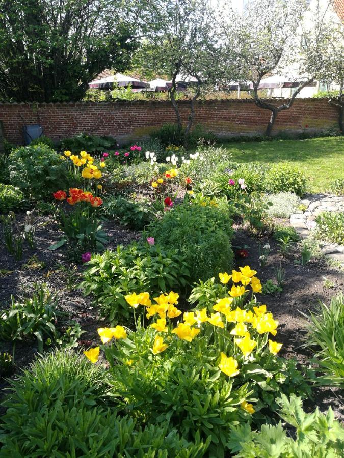 Kjobing Manor Bed & Breakfast Ærøskøbing Екстериор снимка