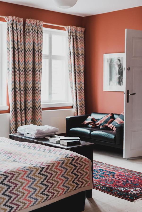 Kjobing Manor Bed & Breakfast Ærøskøbing Екстериор снимка