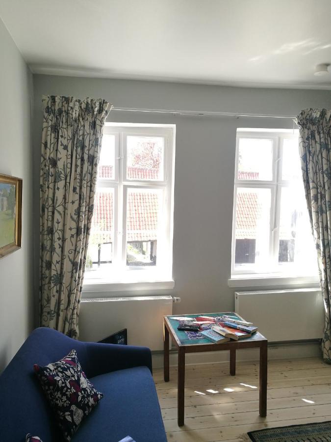 Kjobing Manor Bed & Breakfast Ærøskøbing Екстериор снимка