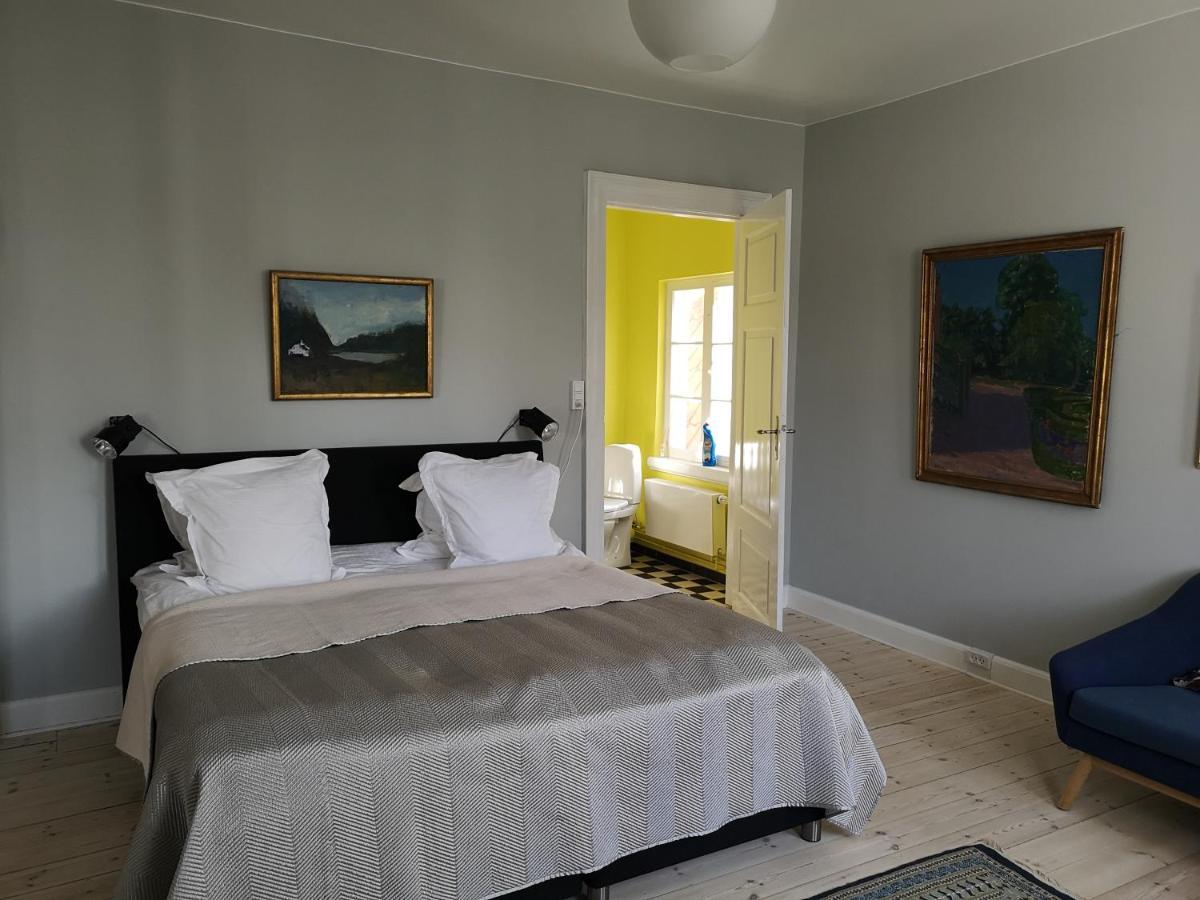 Kjobing Manor Bed & Breakfast Ærøskøbing Екстериор снимка
